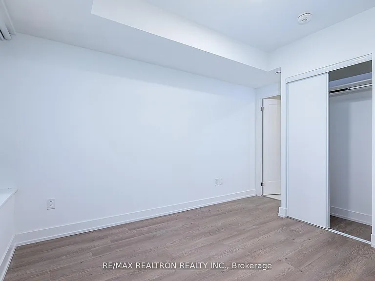 8 Cedarland Dr #826 — Photo 12
