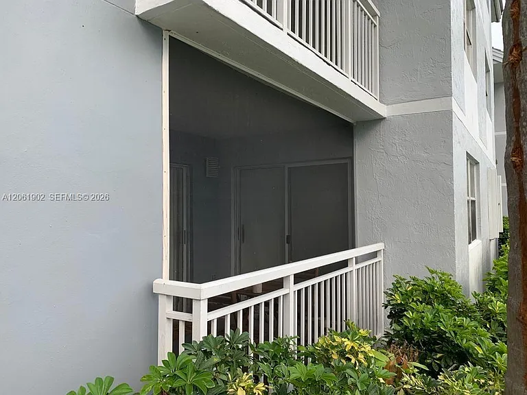 8600 SW 212th St #108 — Photo 4