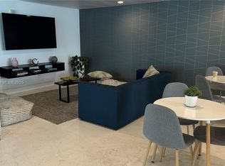 170 SE 14th St APT 2006, Miami, FL 33131
