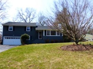 11 Chipmunk Ln, Norwalk, CT 06850