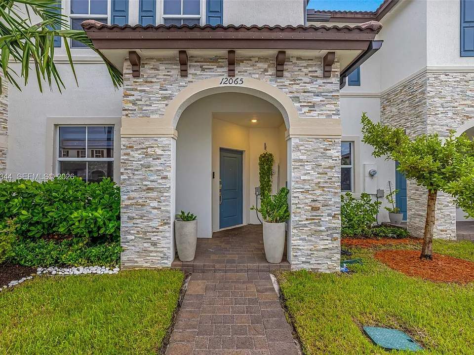 12065 NW 24th Pl