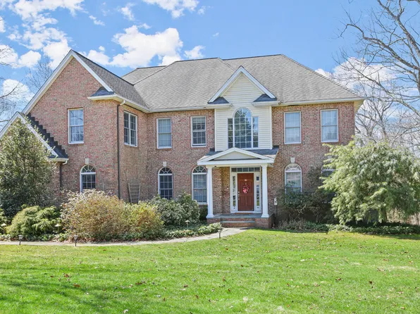 59 Aspen Lane, Trumbull, CT 06611