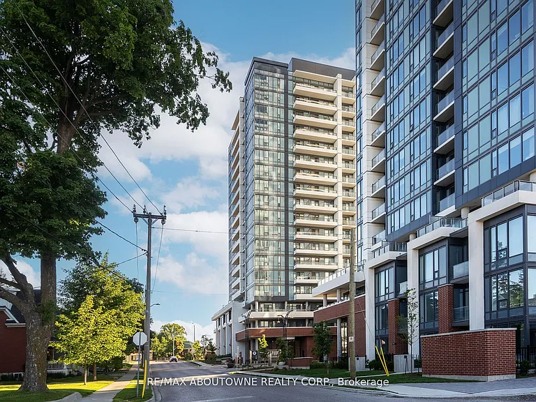 5 Wellington St S #1407 — Photo 2