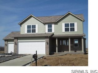 101 Shawnee Dr, Wood River, IL 62095