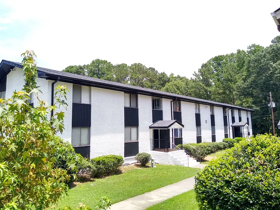 Glendale Place Apartments 2