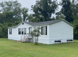 745 Grove St, Cottonwood, AL 36320