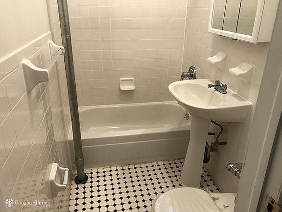 3rd image of 3725 64th St APT 1C
