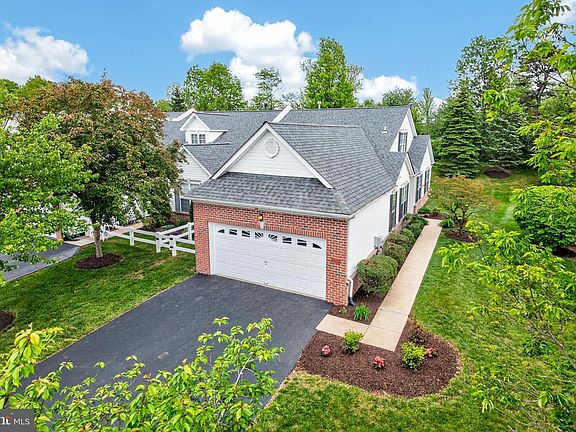 2nd image of 66 Newbury Way