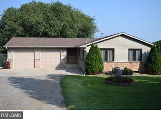 4264 Eaken Ave SE, Delano, MN 55328