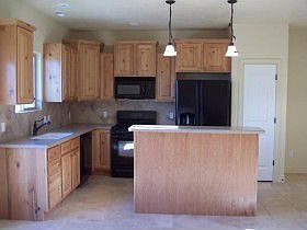 2nd image of 595 N 220th St E