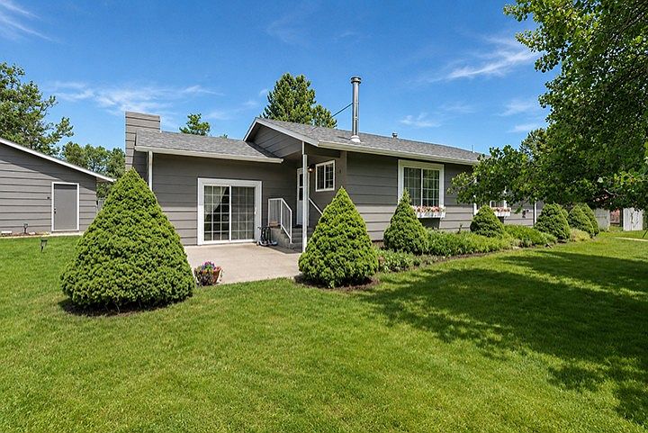1st image of 1 Alison Dr