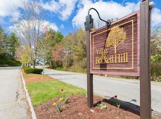 139 Brickett Hill Cir, Haverhill, MA 01830