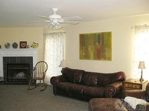 2nd image of 2161 64th St