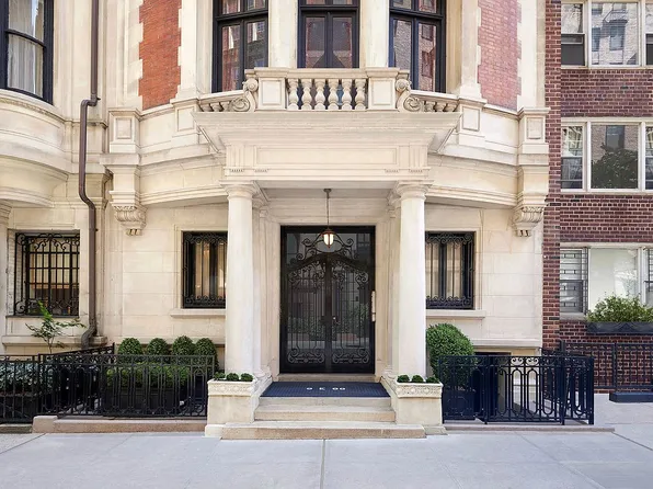 9 E 88th St, New York, NY 10128