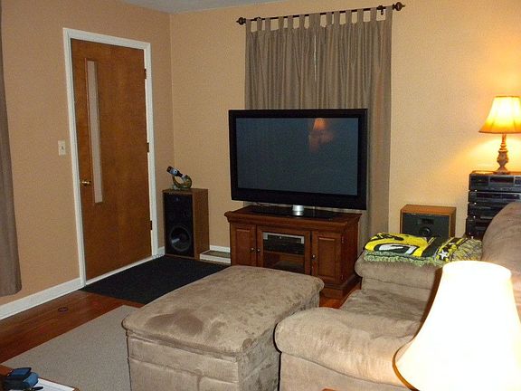 2nd image of 1015 Kentwood St NE