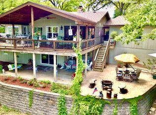 292 Ikard Ln, Branson West, MO 65737