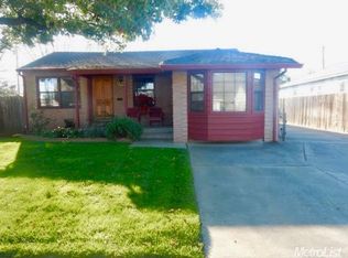 5628 Laurine Way, Sacramento, CA 95824