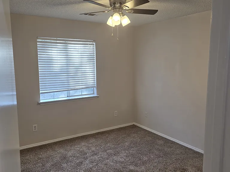 1745 Dynasty Cir — Photo 11