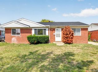 34624 Michelle Dr, Romulus, MI 48174