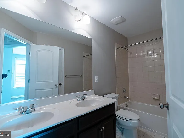 15520 Lady Lauren Ln — Photo 17