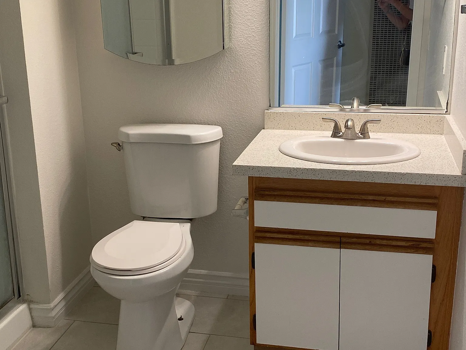 555 Redondo Ave — Photo 2