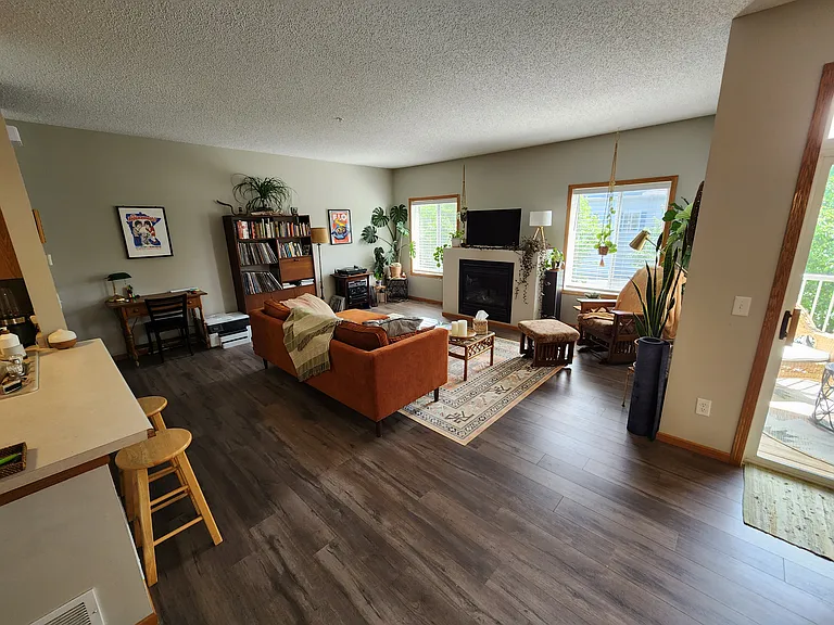 3694 Abercrombie Ln — Photo 4