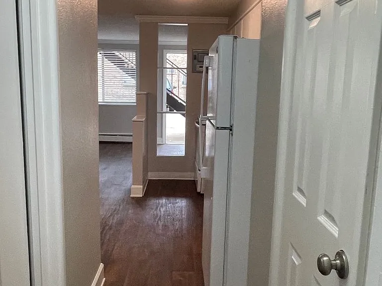 3421 S Downing St — Photo 15