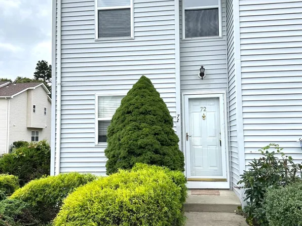 72 Vincent Ct, Little Egg Harbor, NJ 08087