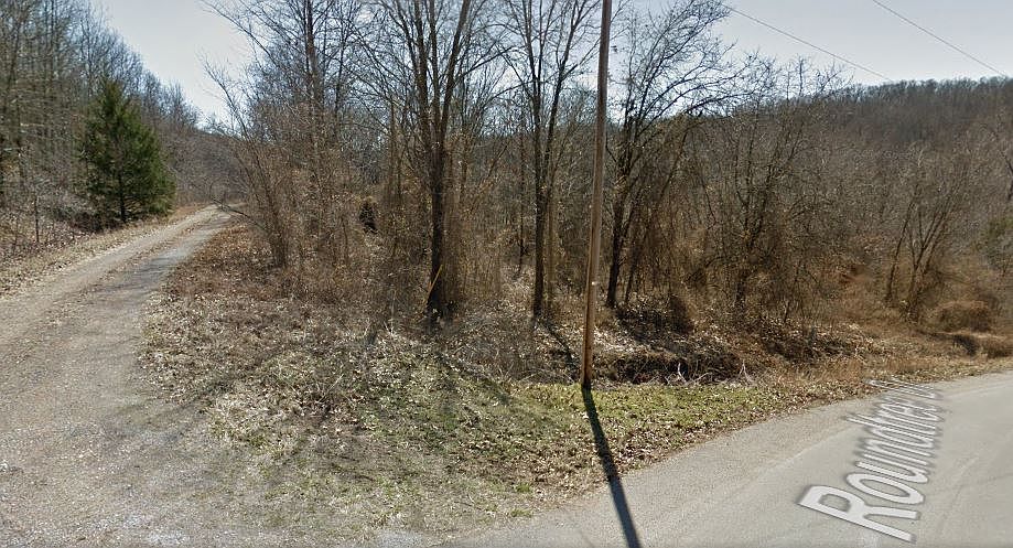 1st image of 16-38555 Bishop Ln