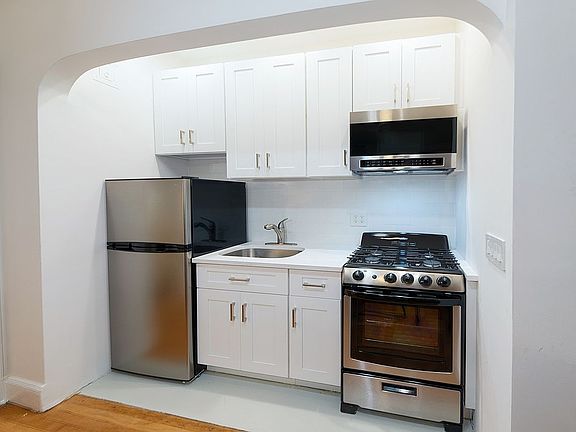 4th image of 418 Central Park W APT 59