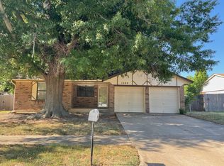 1508 NE 5th St, Moore, OK 73160