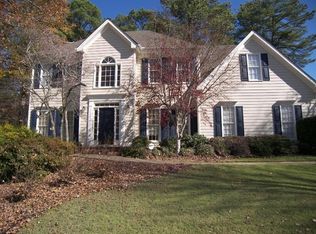 2690 Loch Way, Snellville, GA 30039