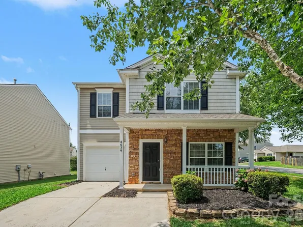 4636 Meadowfield Rd, Charlotte, NC 28215
