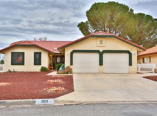 15113 Wildflower Ln, Helendale, CA 92342