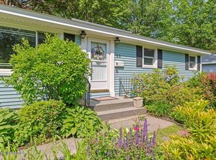 42 Brockley Dr, Delmar, NY 12054