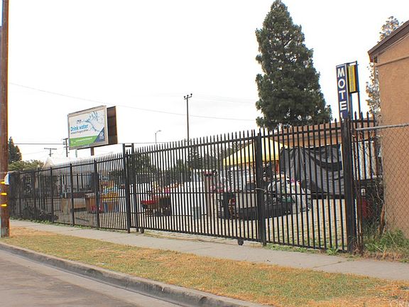 4th image of 10401 S Vermont Ave