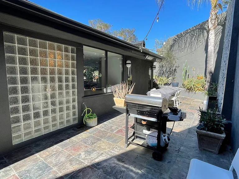 1854 Franklin Canyon Dr — Photo 42