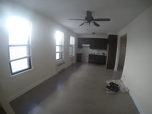 Rented by Capri Jet Realty Corp | media 3