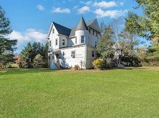 1200 Frederick Rd #4, Catonsville, MD 21228