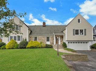 95 Clarence Rd, Scarsdale, NY 10583