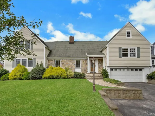 95 Clarence Road, Scarsdale, NY 10583