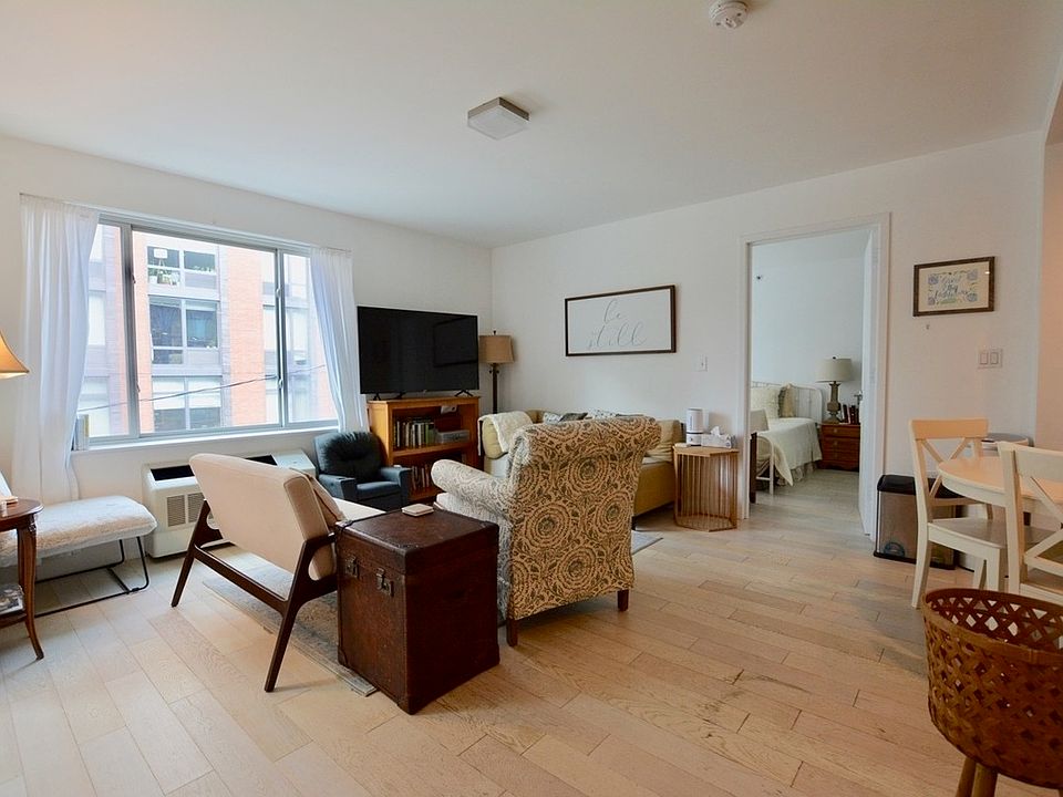1st image of 47-05 5th St #304