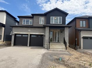 64 Creighton Dr, Loyalist, ON K0H2H0