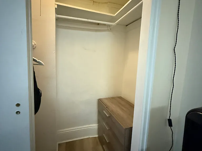 3 Chester Ave #2 — Photo 8