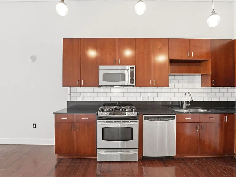150 E Robinson St #622 — Photo 6