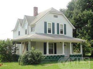 525 South St, Stark City, MO 64866