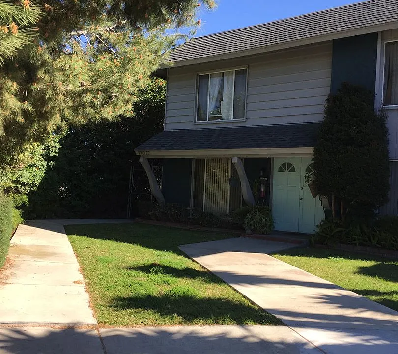 17022 Sandra Lee Ln