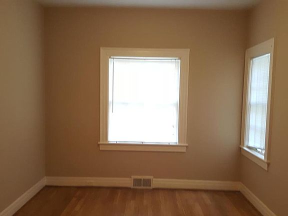 4th image of 104 Dantzler Dr