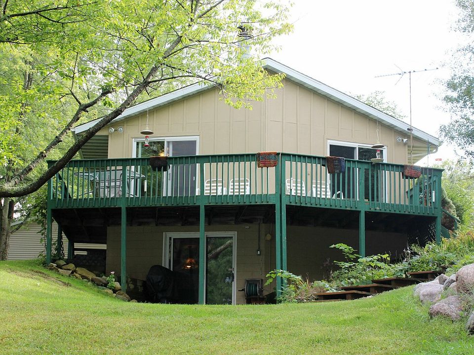 1st image of 3198 Oak Run Dr
