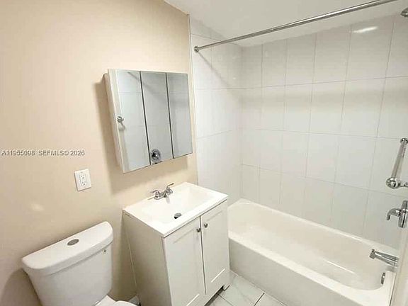 3rd image of 1340 Peri St #A